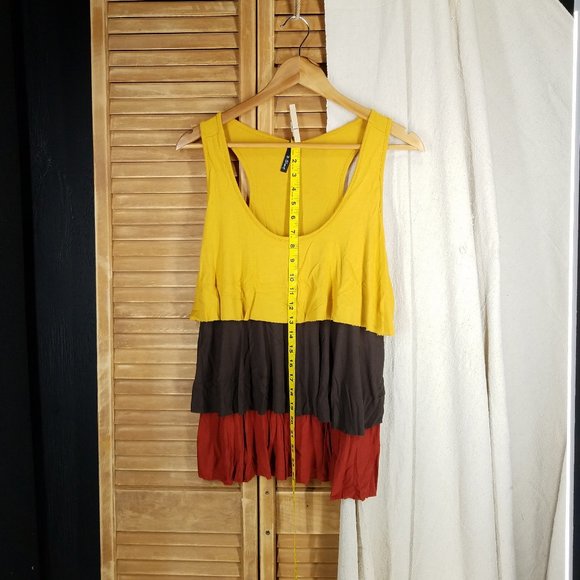 B Sharp Women's tiered layer tank - Picture 13 of 14